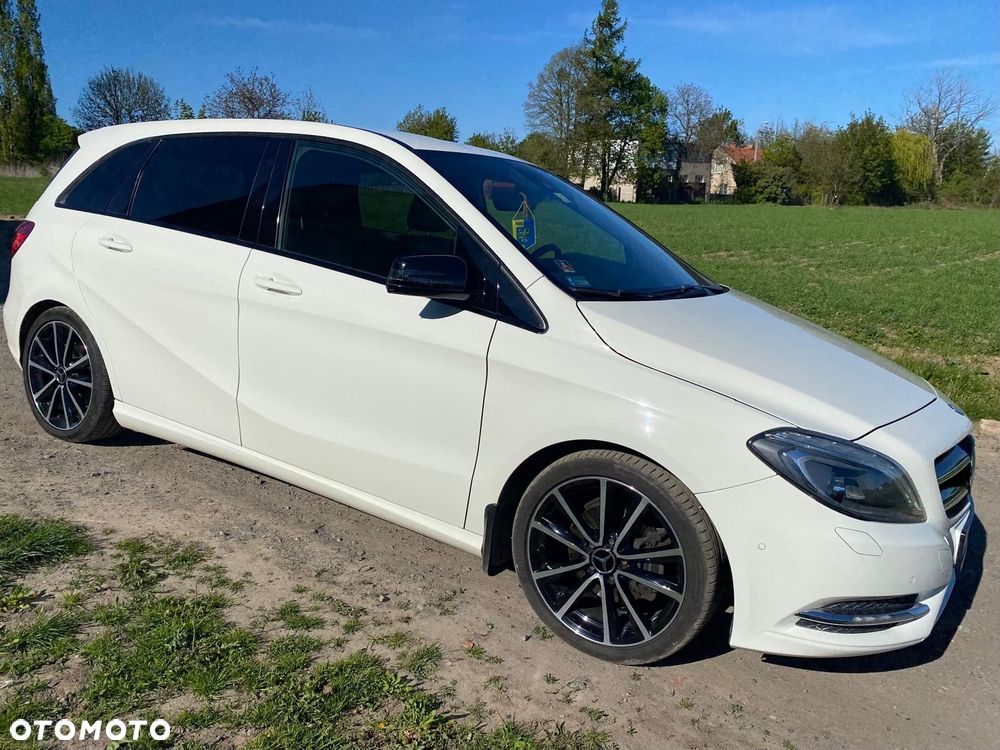 Mercedes-Benz Klasa B 180 CDI - 2
