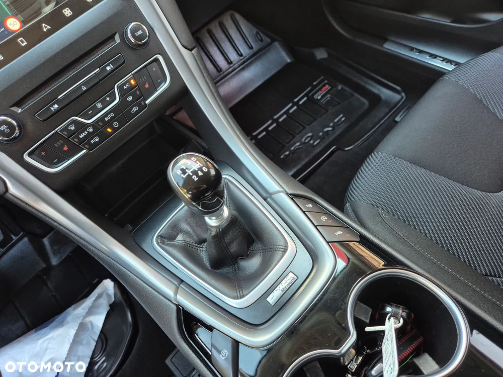 Ford Mondeo 2.0 TDCi Start-Stopp Business Edition - 38