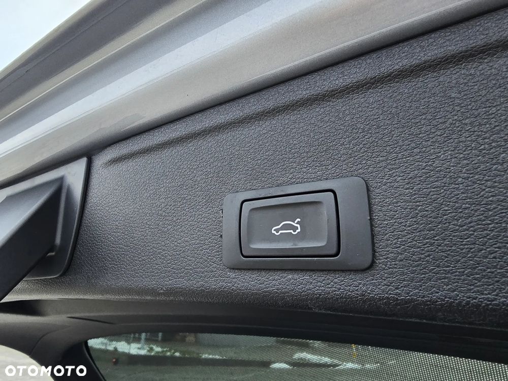 Audi A4 Avant 40 TDI S tronic sport - 29