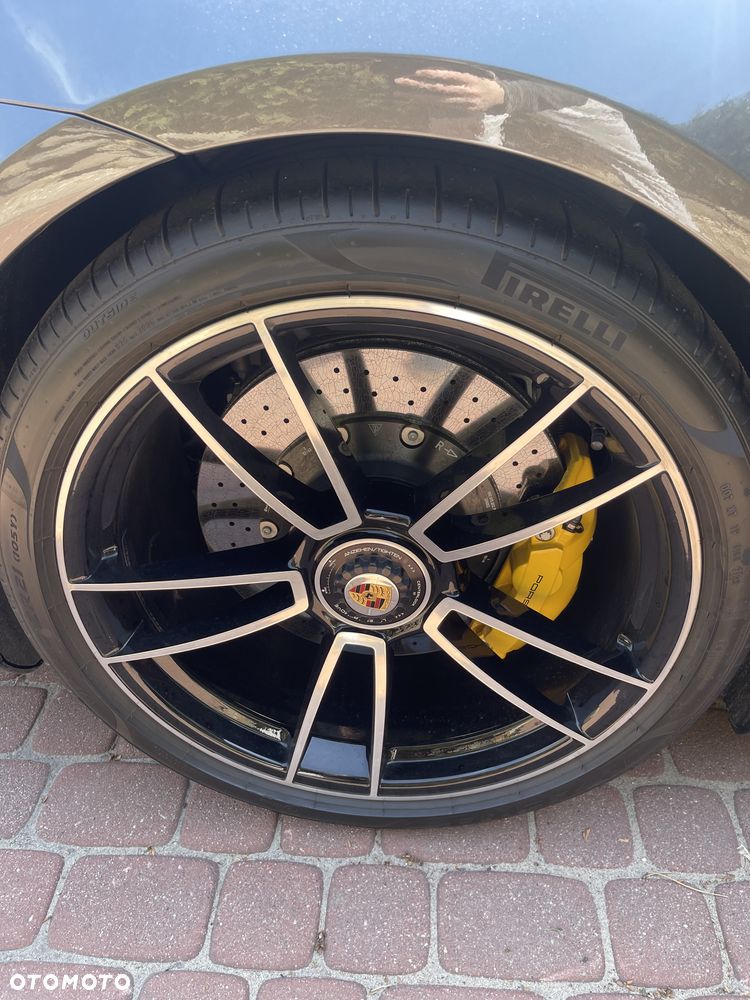 Porsche 911 Turbo S - 9