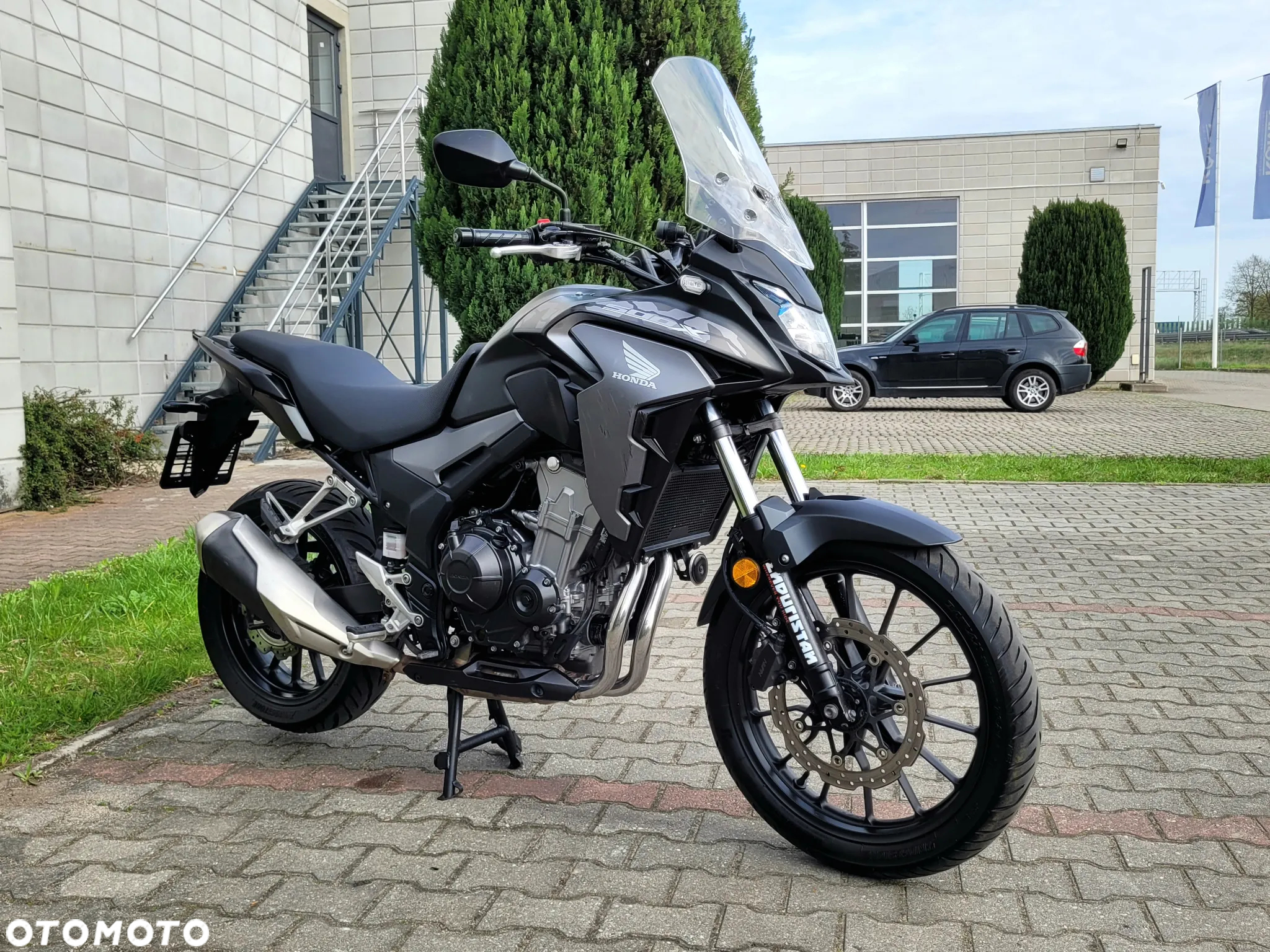 Honda CB - 12