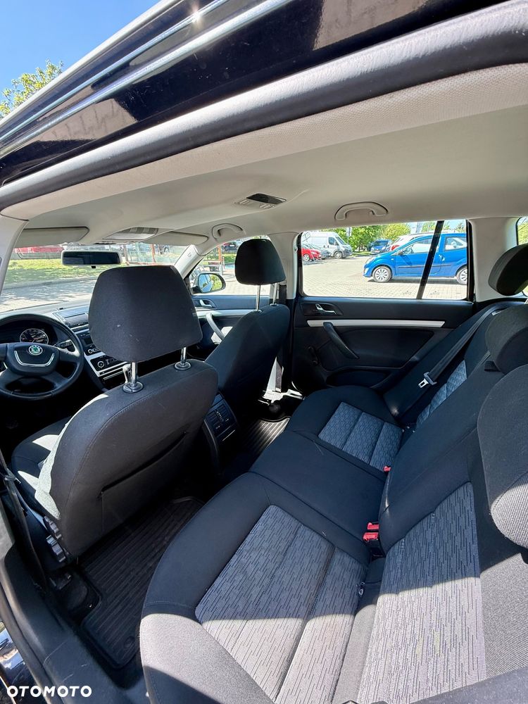 Skoda Octavia 1.9 TDI DPF Ambiente - 9