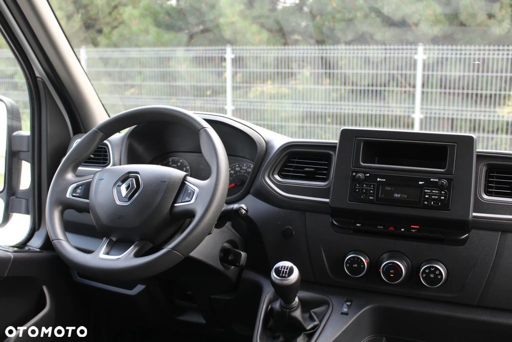 Renault Master L2H2 2.3dCi 135KM/ BRYGADÓWKA/DOKA 6-CIO OSOBOWA/ HAK/ KLIMA/ TEMPOMAT/ SALON POLSKA/ PIERWSZY WŁAŚCICIEL/ FV 23%/ BARDZO ZADBANY !!! - 30