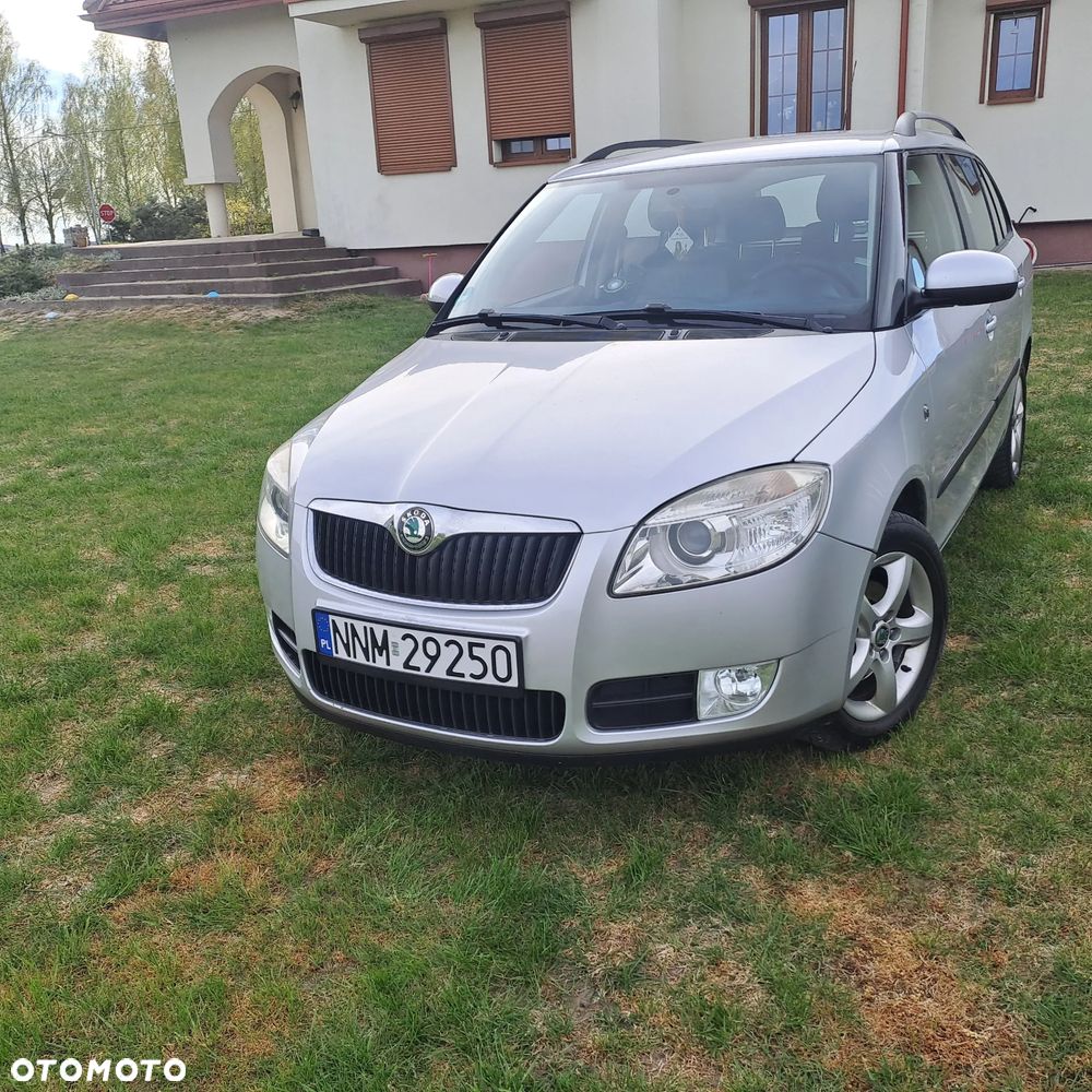 Skoda Fabia 1.4 16V Elegance Plus - 2