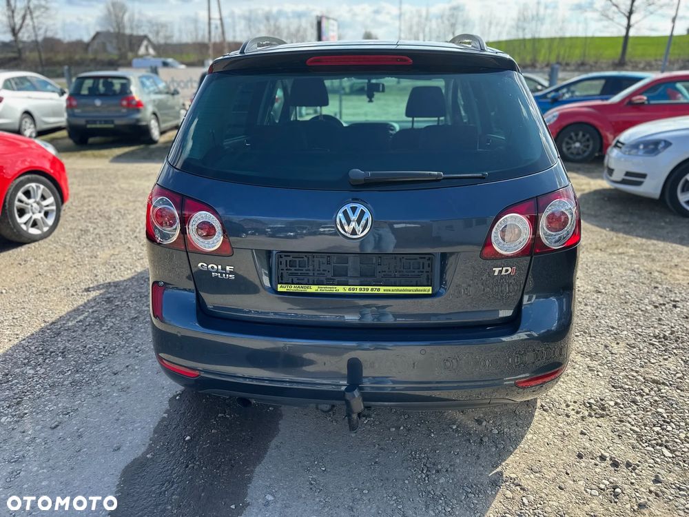 Volkswagen Golf Plus 1.6 TDI BlueMot Comfortline - 9