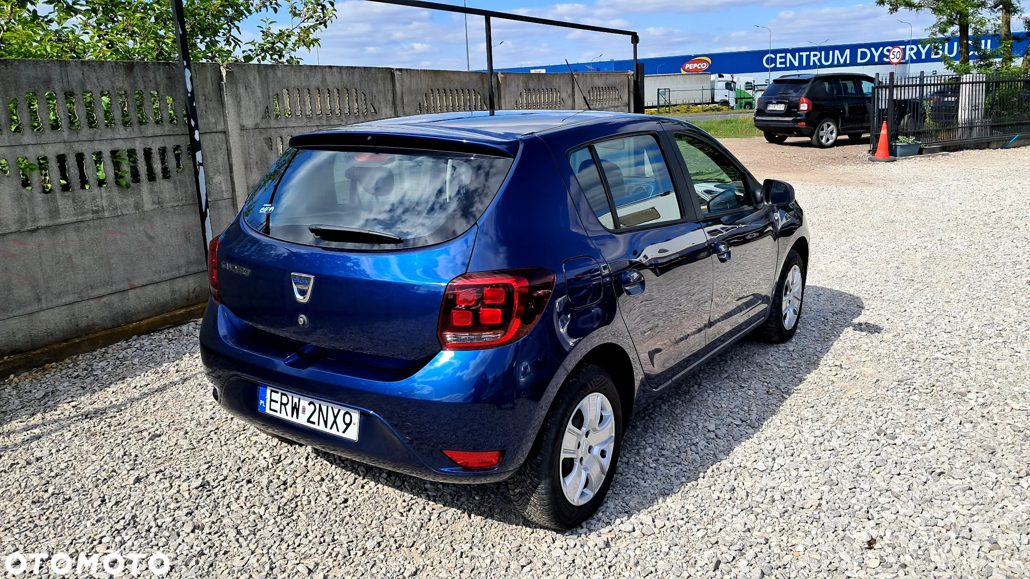Dacia Sandero SCe 75 Essential - 22