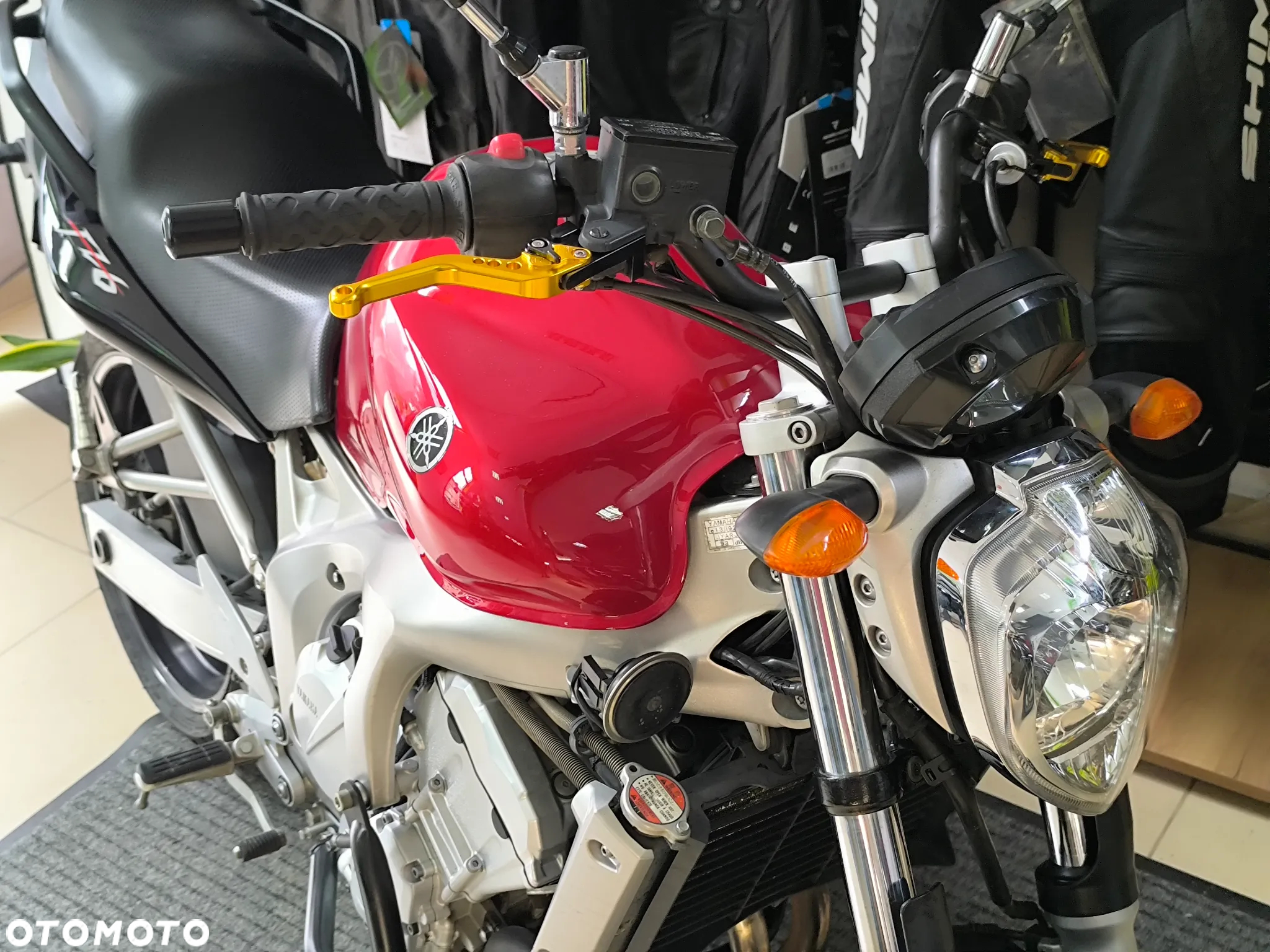 Yamaha FZ6 - 14