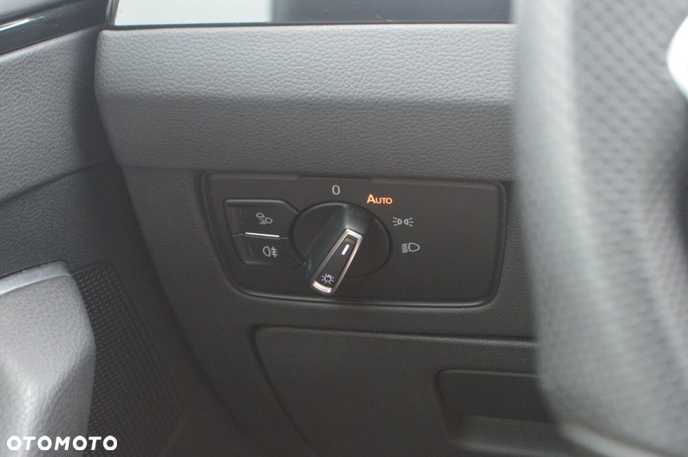 Volkswagen Arteon 2.0 TDI 4Motion R-Line DSG - 13