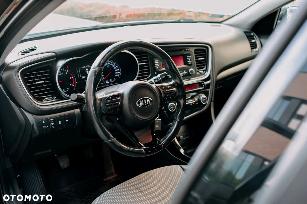 Kia Optima - 12