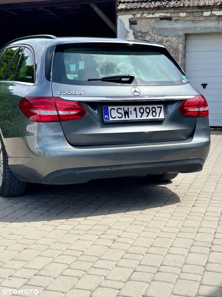 Mercedes-Benz Klasa C 220 d 4Matic 9G-TRONIC Avantgarde - 16