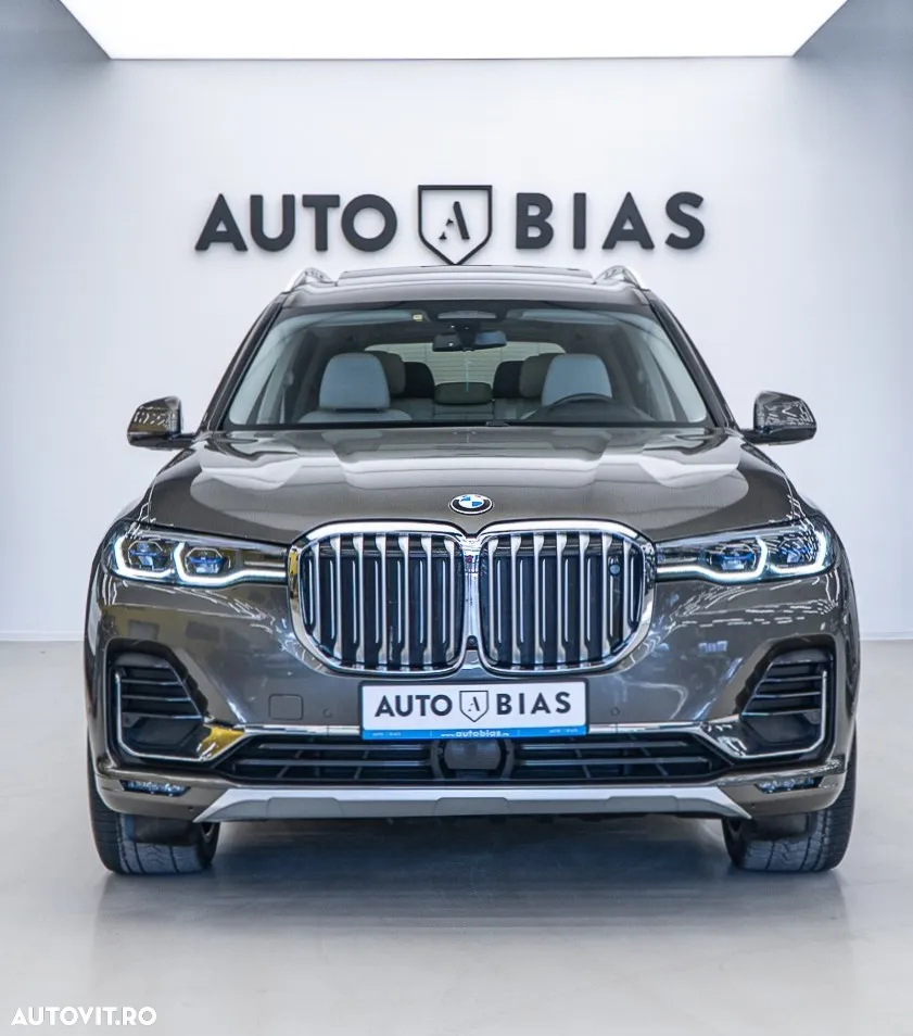 BMW X7 xDrive40i - 26