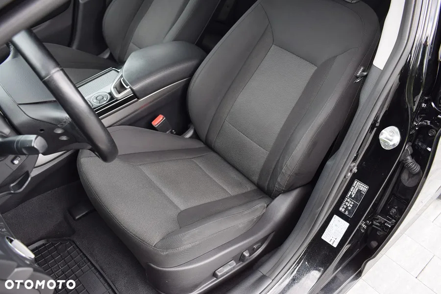 Hyundai i40 Kombi 1.7 CRDi Premium - 7