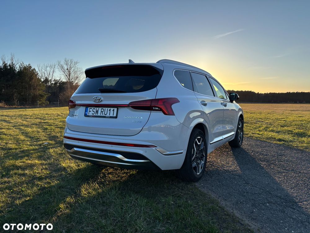 Hyundai Santa Fe 1.6 T-GDI HEV Platinum 4WD 7os - 4