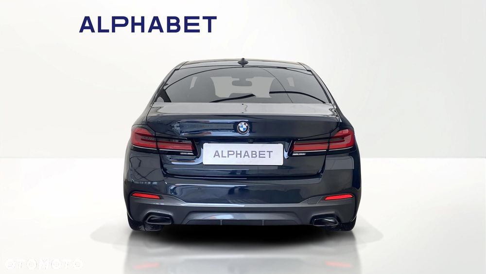 BMW Seria 5 540d xDrive mHEV M Sport sport - 4