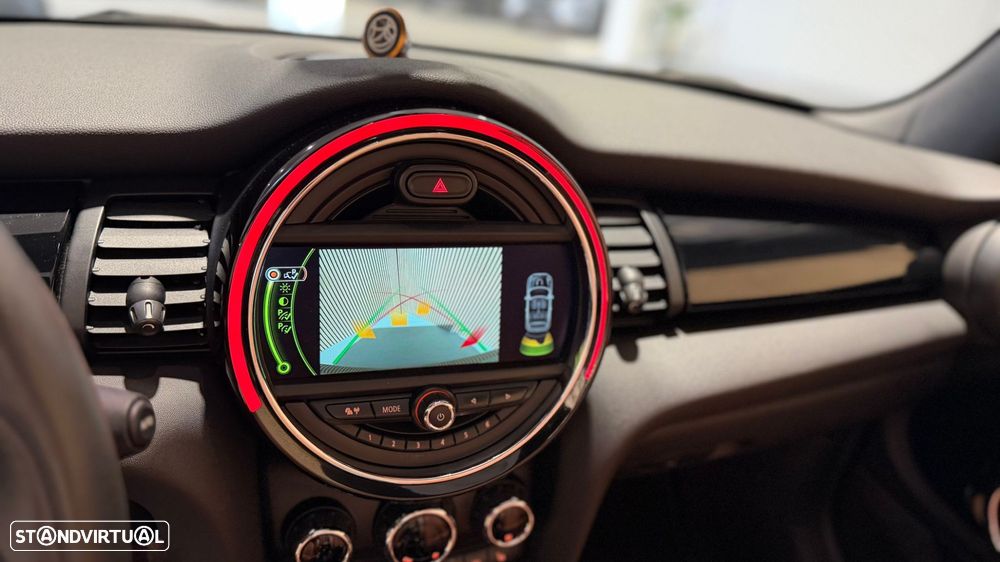 MINI Cabrio Cooper D Auto - 10