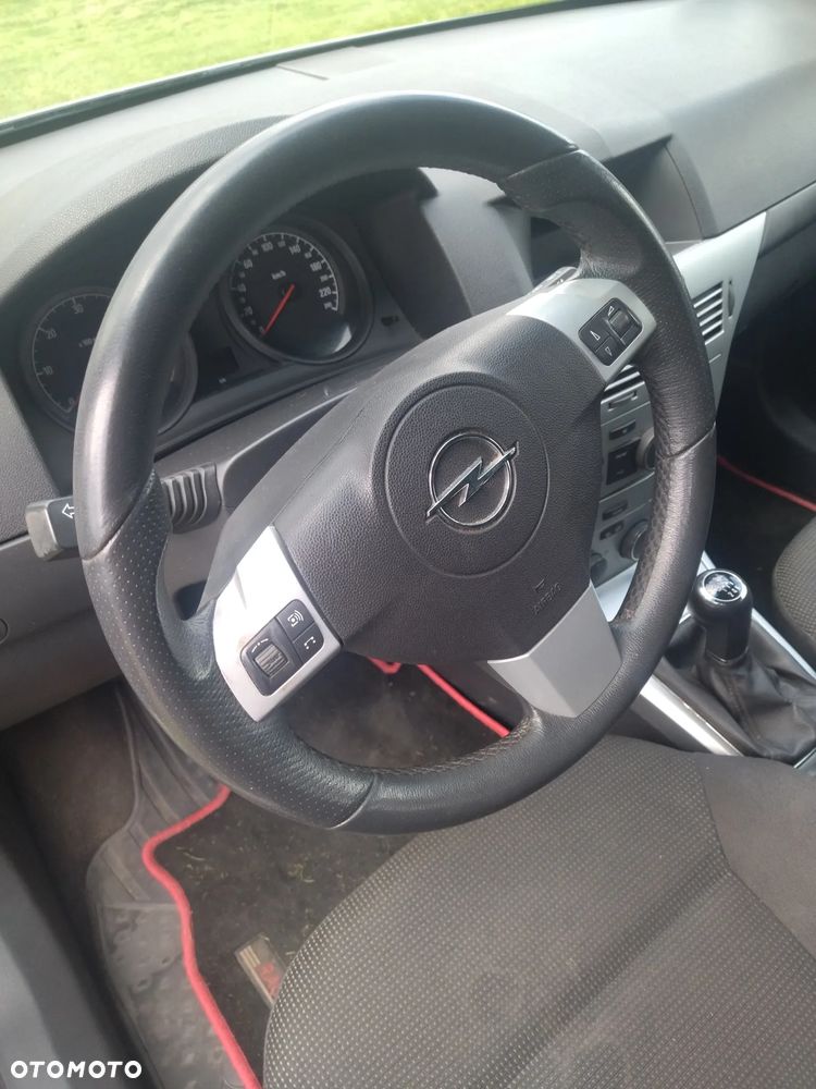 Opel Astra 1.7 CDTI - 5