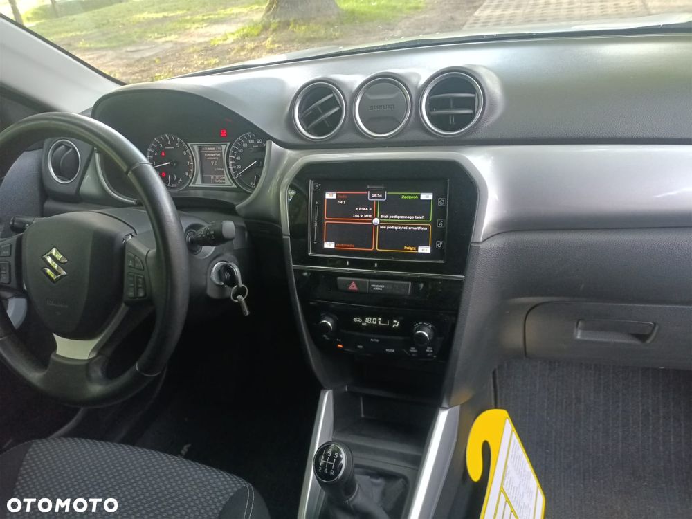 Suzuki Vitara 1.6 (4x4) Allgrip Comfort+ - 22