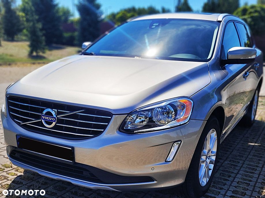 Volvo XC 60 T5 R-Design Momentum - 12
