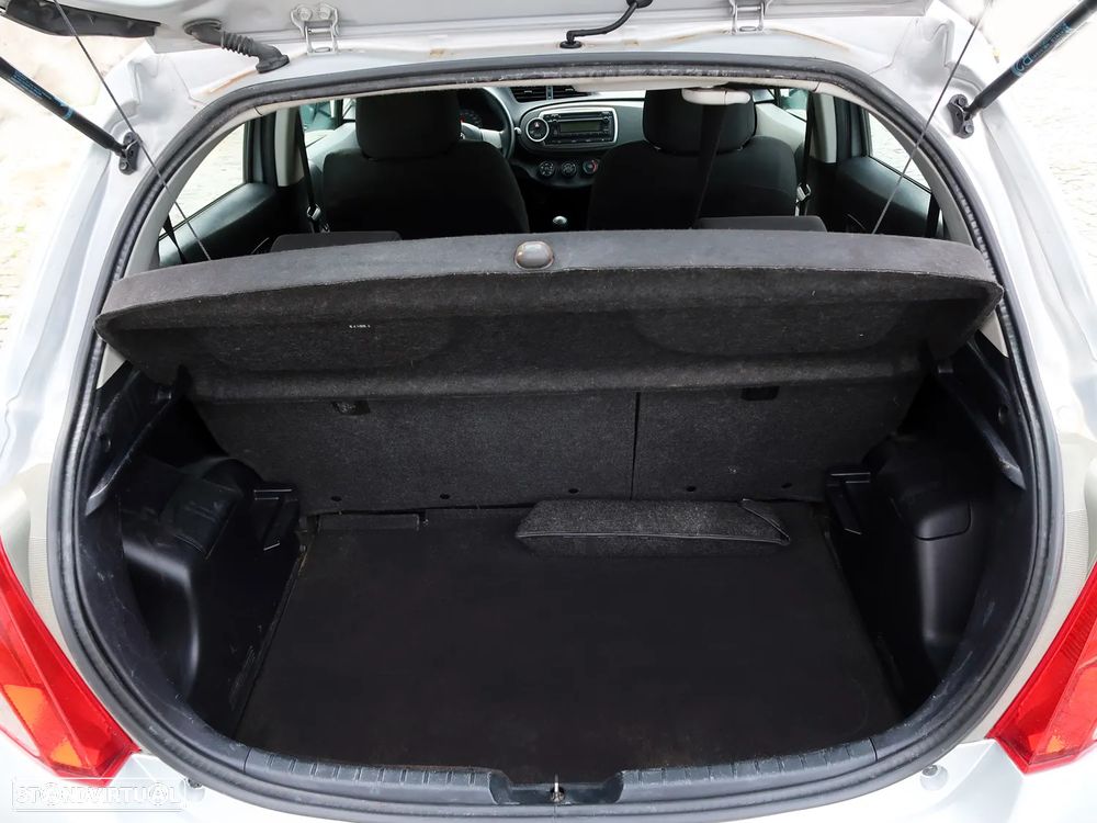 Toyota Yaris 1.0 VVT-i ACtive+AC - 17