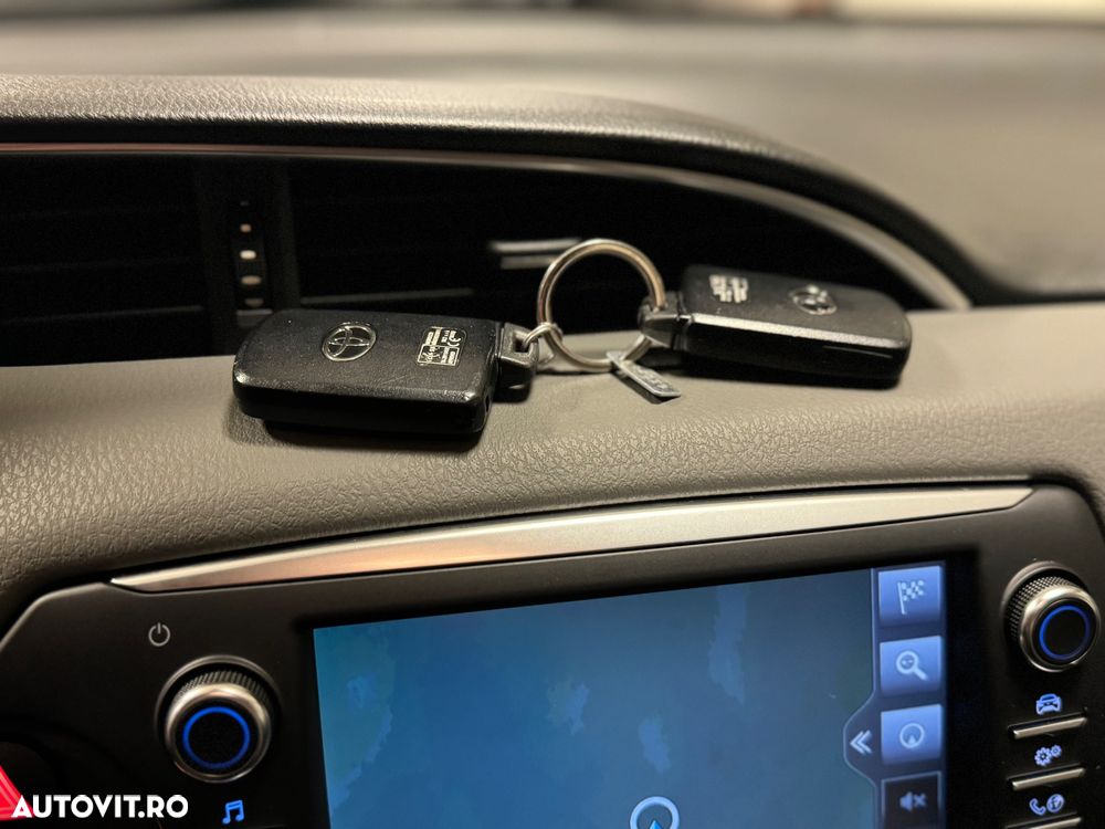 Toyota Yaris 1.5 VVT-i HSD Sol - 28