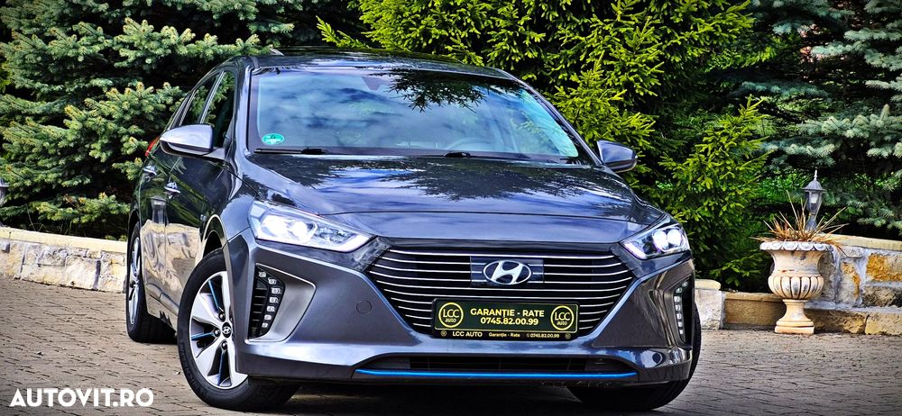 Hyundai IONIQ 1.6 GDI Premium - 6