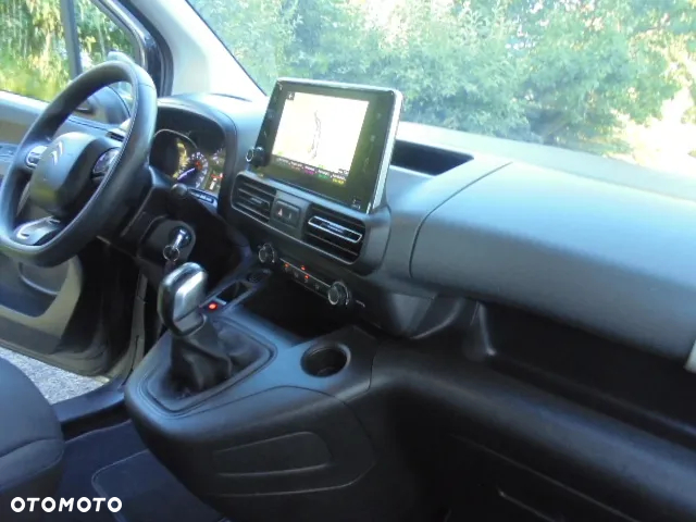 Citroën BERLINGO - 8