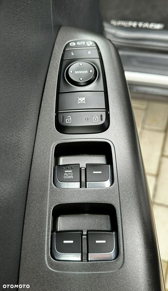 Kia Sportage 1.6 GDI L 2WD - 18