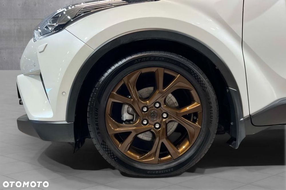 Toyota C-HR Lounge - 8