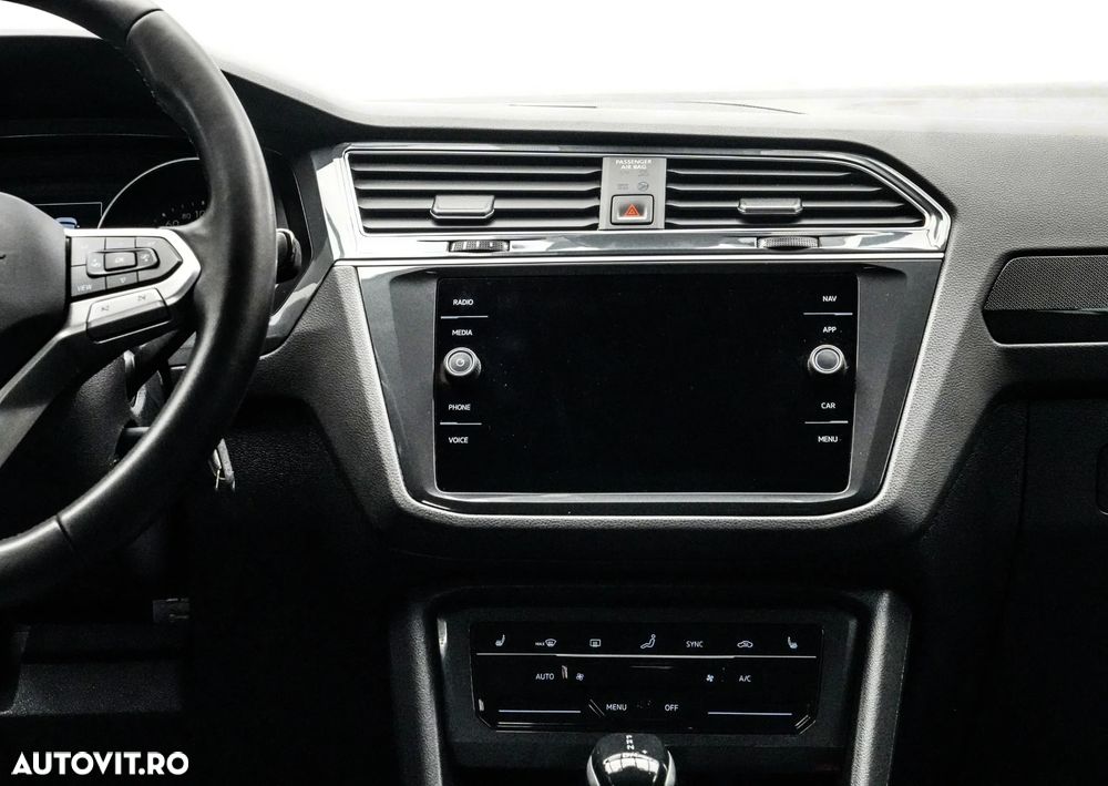 Volkswagen Tiguan 1.5 TSI ACT DSG Elegance - 18