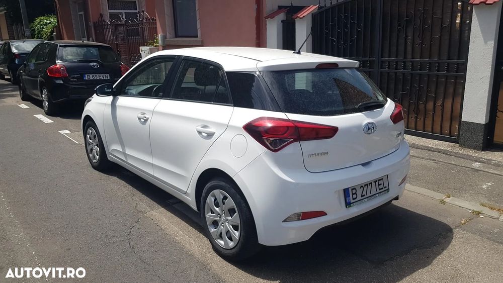 Hyundai i20 1.25 75CP M/T Comfort+ - 3