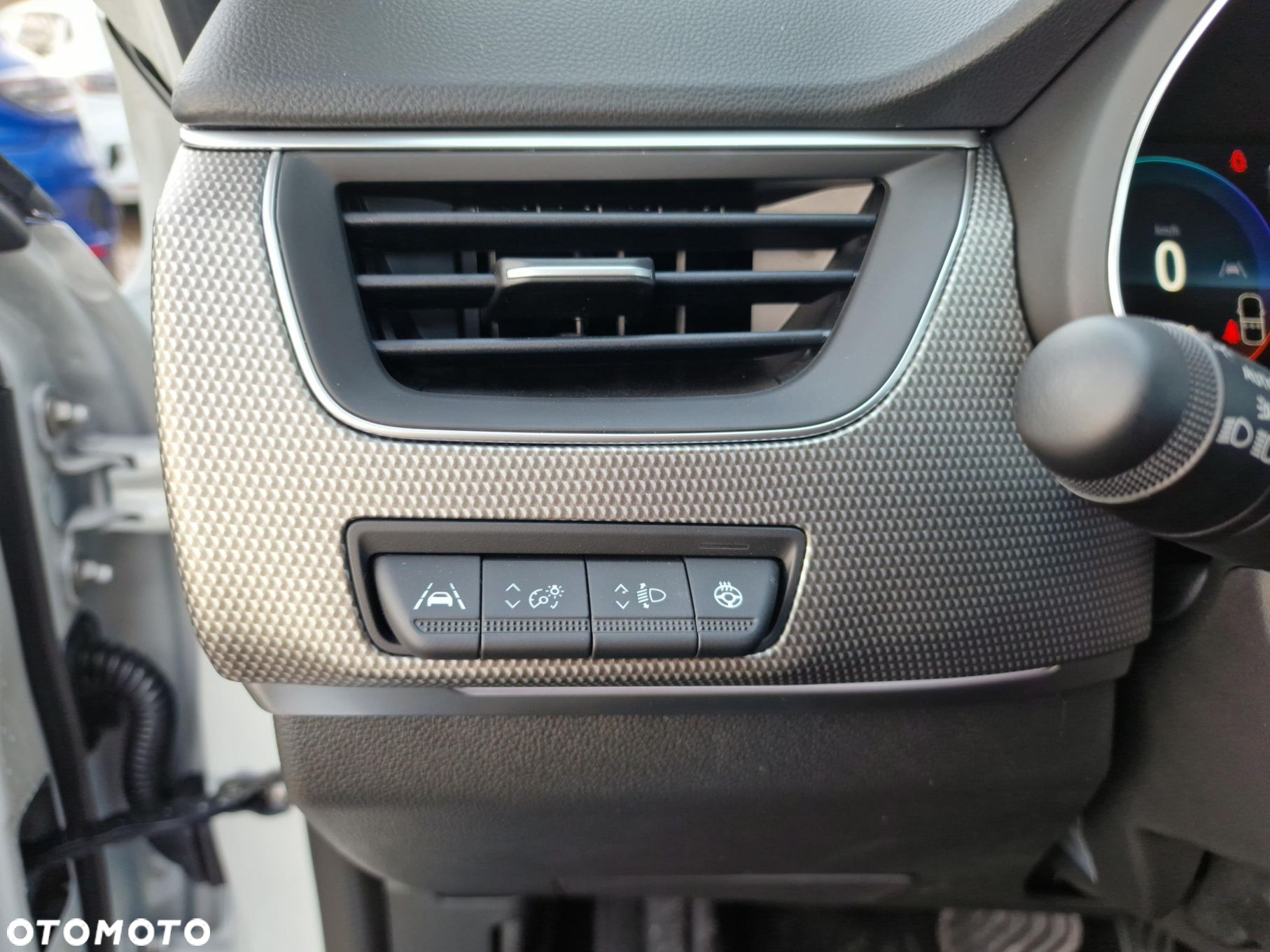 Renault Arkana 1.3 TCe mHEV Techno EDC - 14