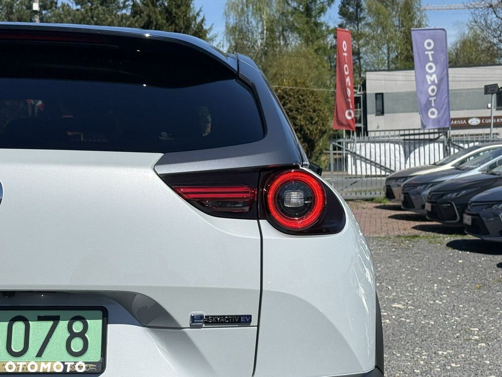 Mazda MX-30 - 8