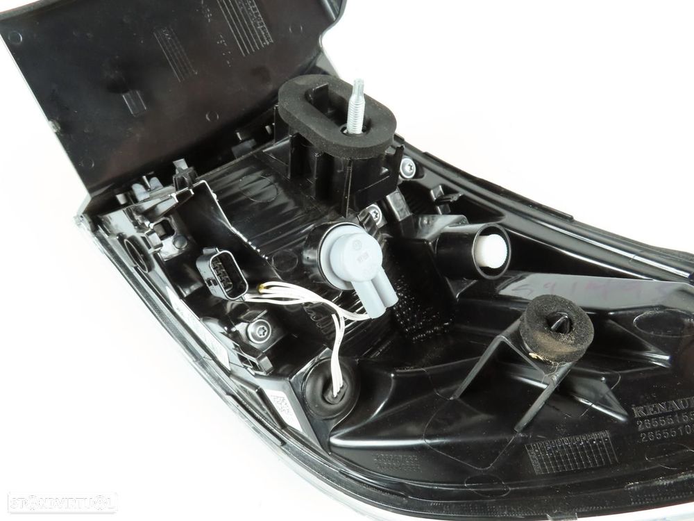 Farolim LED Esquerdo/Trás Usado / Original RENAULT Clio V Hatchback (B7) 2655587... - 4