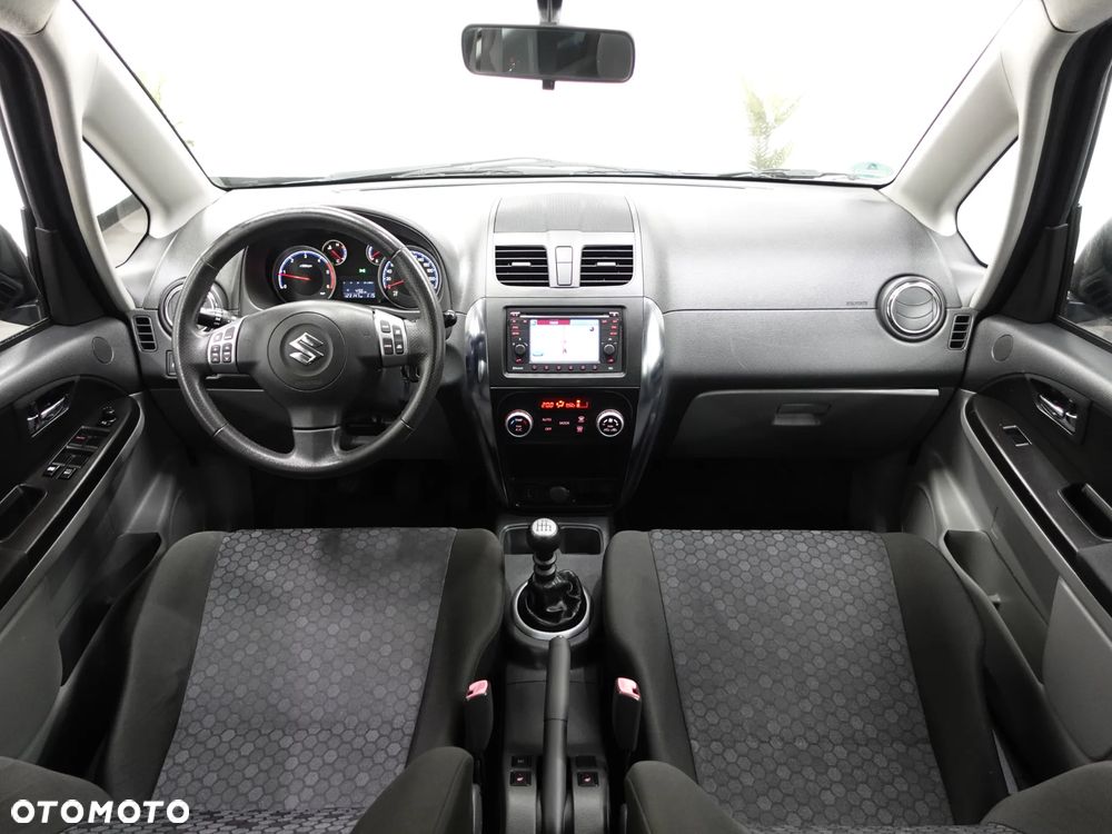 Suzuki SX4 2.0 DDiS 4x2 Style - 28