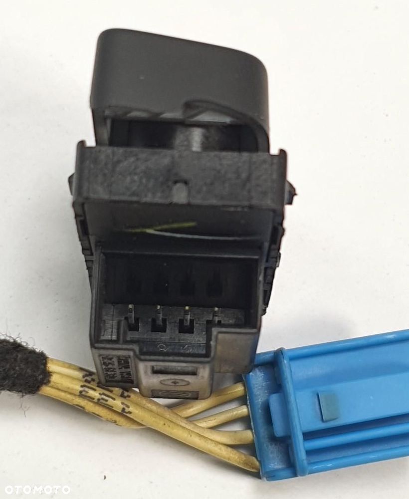 PRZYCISK BLOKADY DRZWI VW NEW BEETLE II 5C5962125 - 3