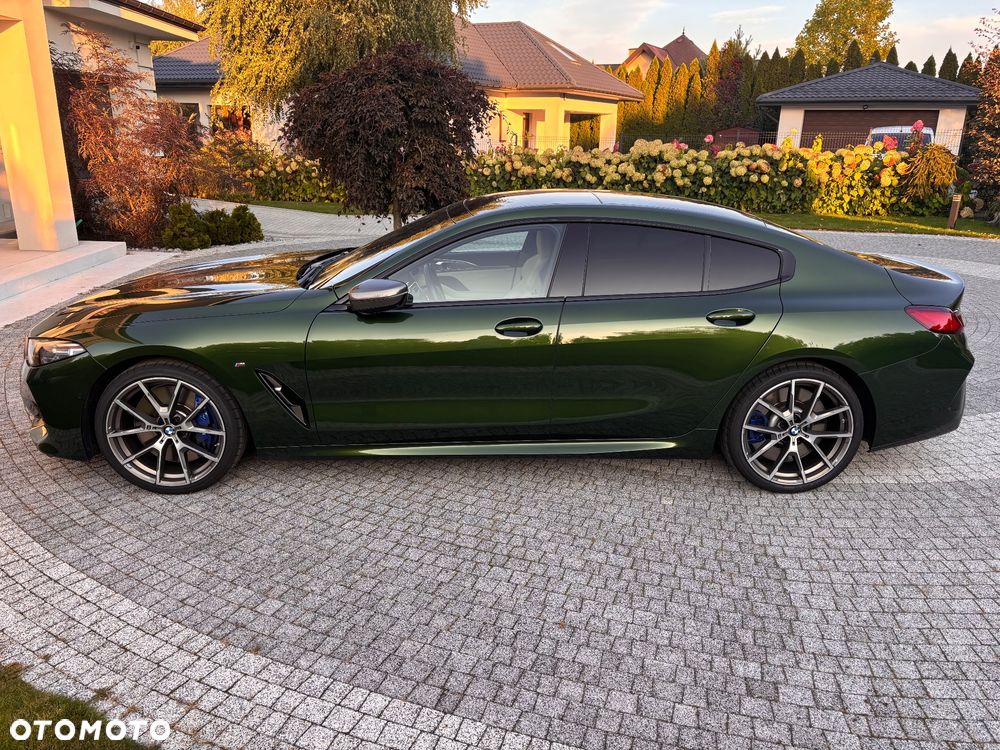 BMW Seria 8 M850i xDrive - 26