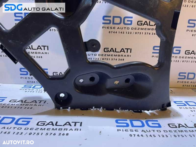 Suport Prindere Ghidaj Stanga Spoiler Bara Spate Renault Megane 3 Hatchback 2008 - 2016 Cod 850450006R 850450006 - 3