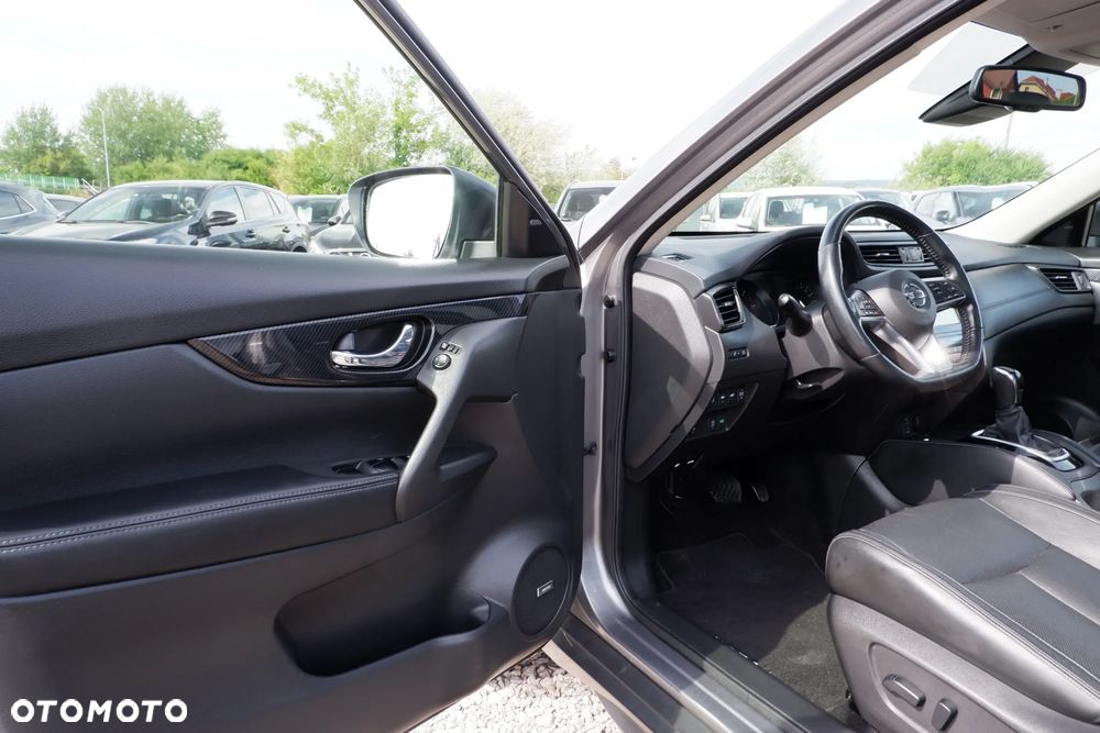 Nissan X-Trail 2.0 dCi ALL-MODE 4x4i Xtronic Tekna - 26