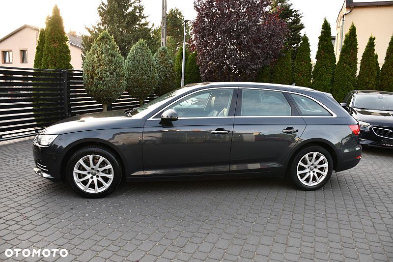 Audi A4 Avant 2.0 TFSI ultra S tronic sport - 28