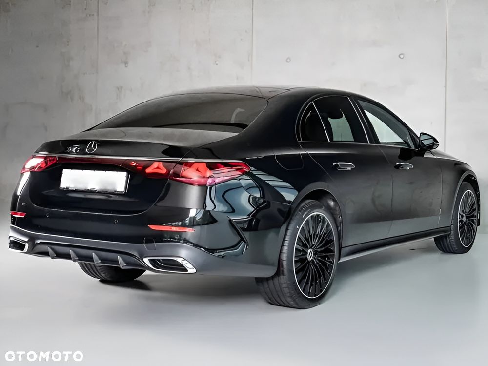 Mercedes-Benz Klasa E 400 d 4Matic 9G-TRONIC AMG Line - 3