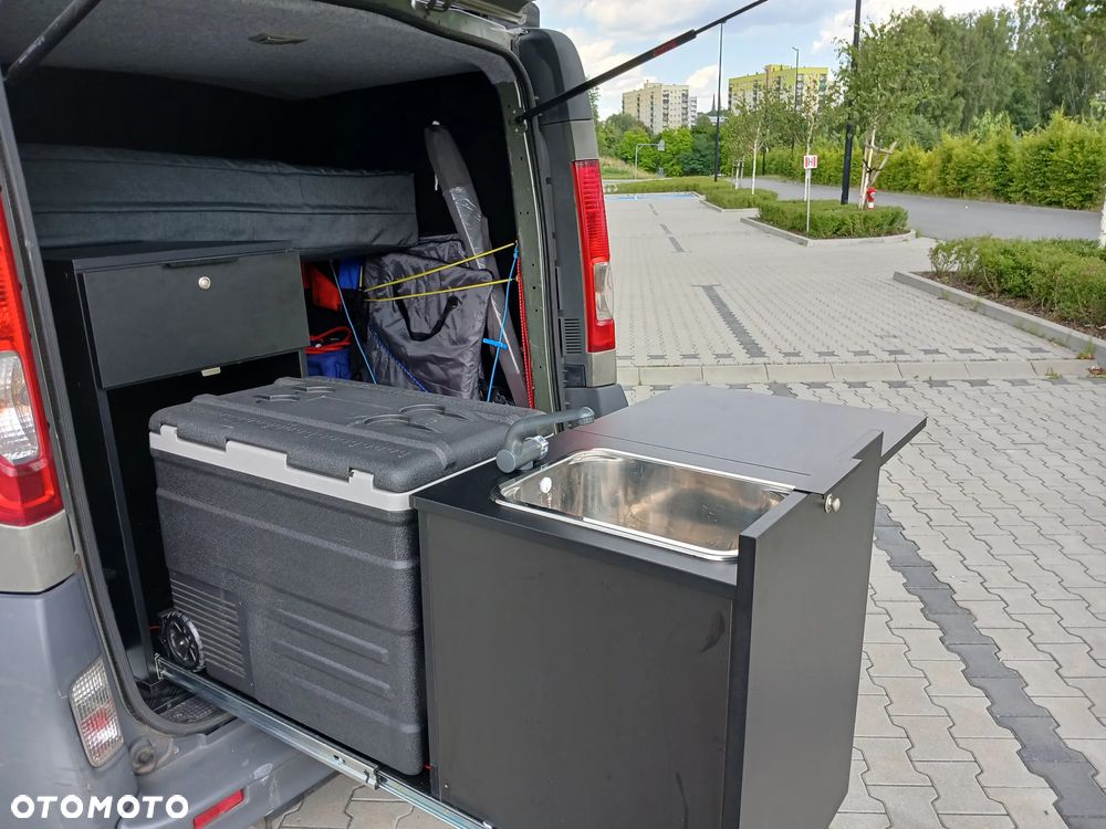 Opel Vivaro L2H1 2.9t - 10