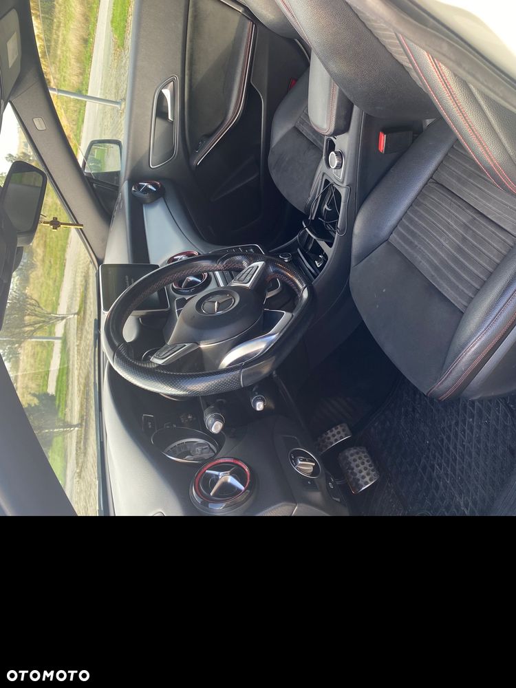 Mercedes-Benz CLA 250 4-Matic Sport - 21