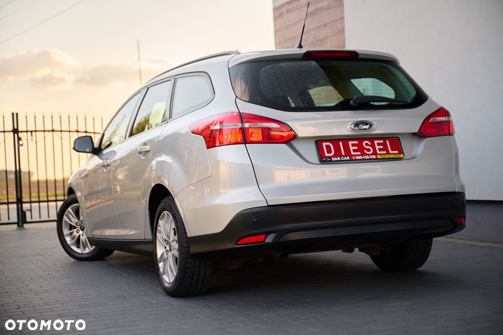 Ford Focus 1.5 TDCi Titanium ECOnetic ASS - 23