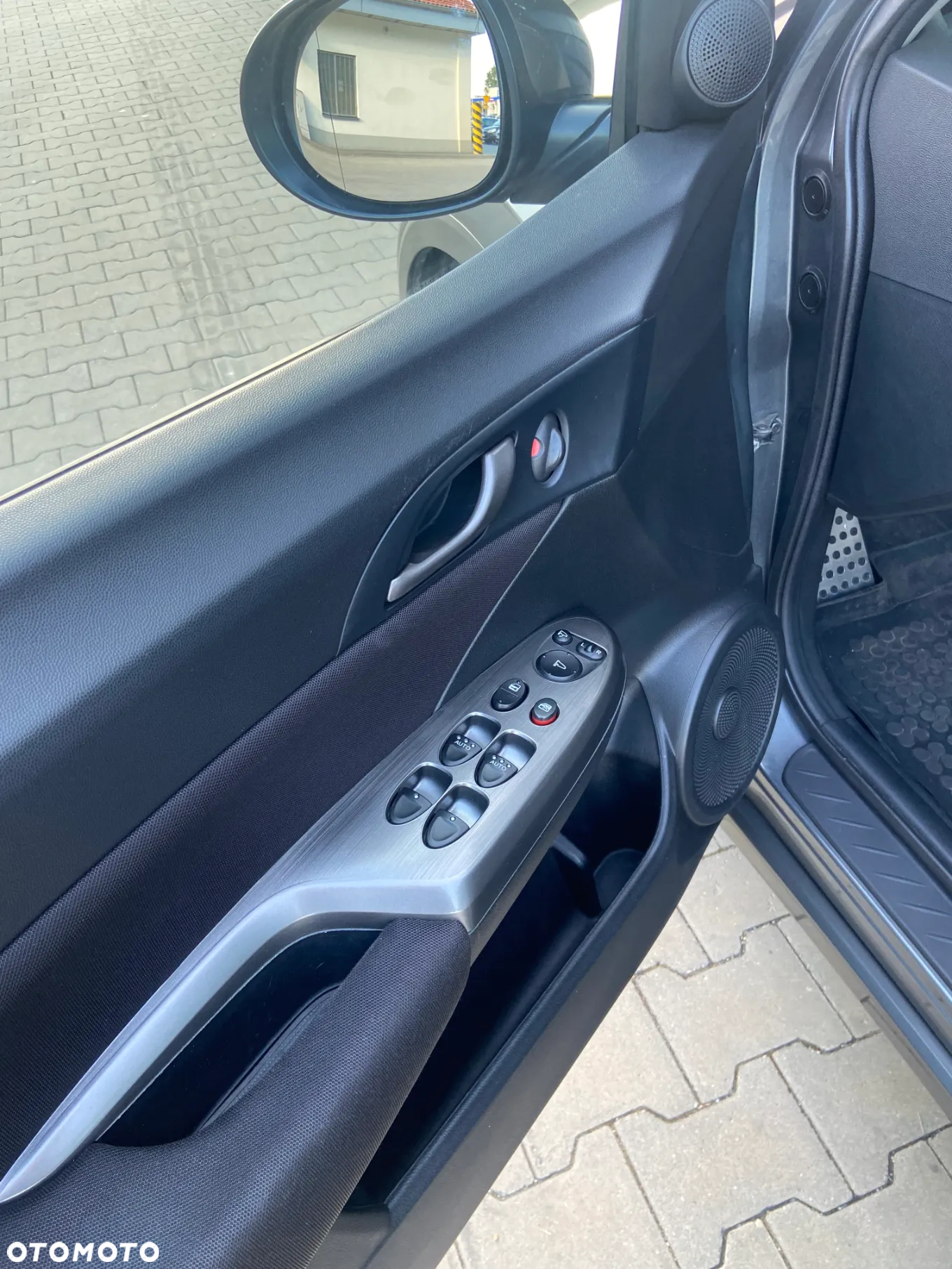 Honda Civic 1.8 Sport - 18