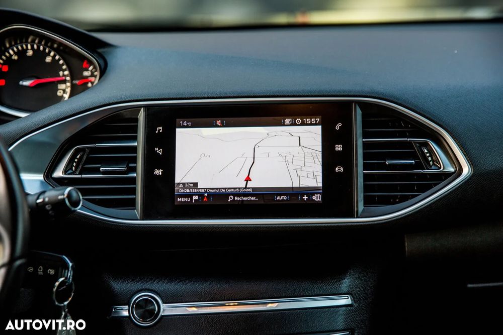 Peugeot 308 SW BlueHDi 100 Stop & Start Active - 28