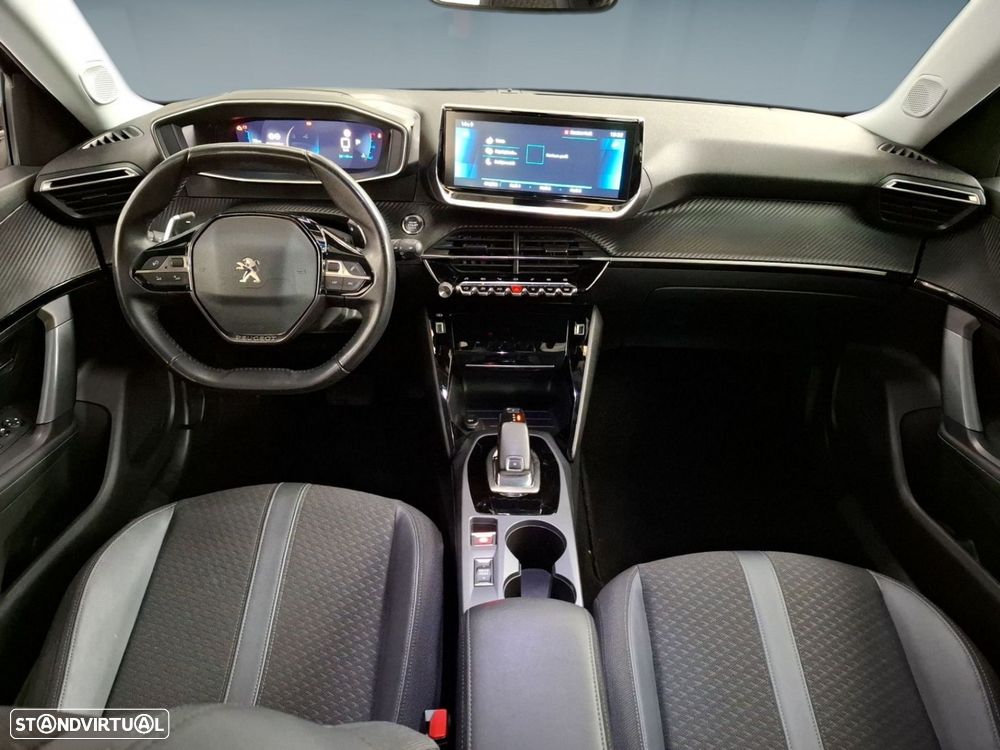Peugeot 2008 1.2 PureTech Allure EAT8 - 10