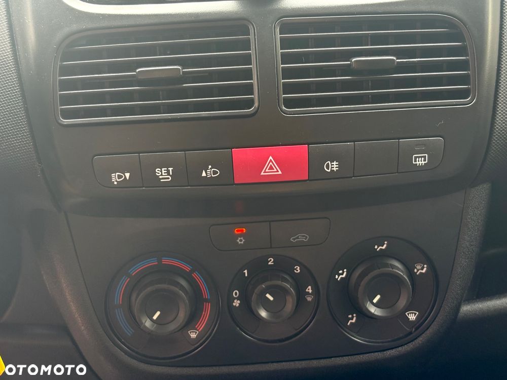 Opel Combo - 13
