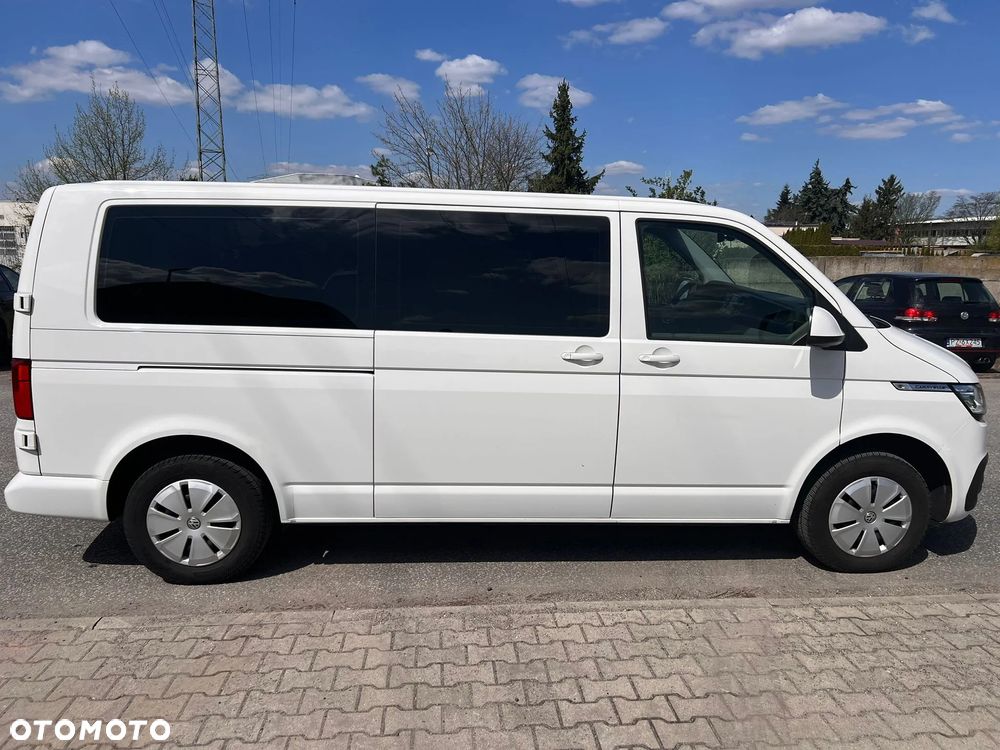 Volkswagen Caravelle - 5