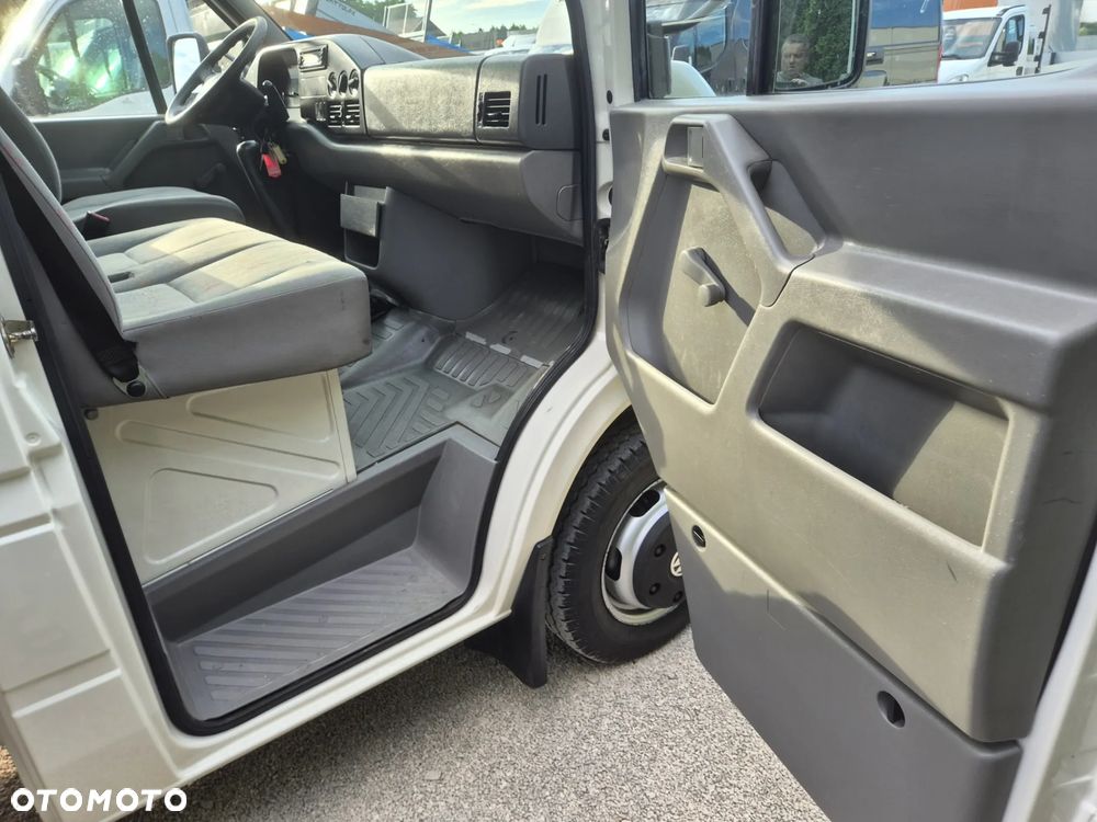 Volkswagen LT46 2.5Tdi 109KM/ Kontener 4.2m/ - 9
