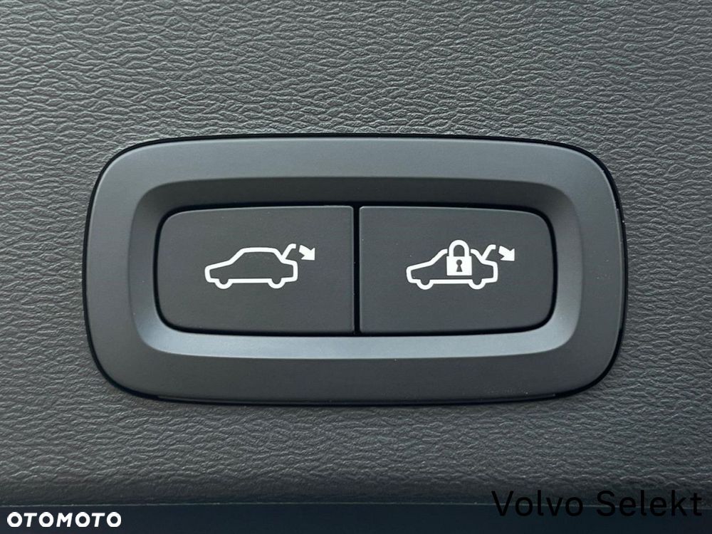 Volvo XC 40 - 29